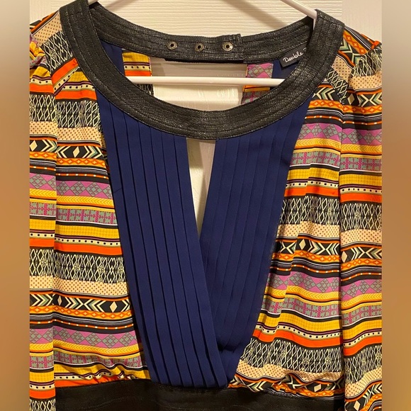 Double Zero Super Fun Top With Faux Leather Detailing - Picture 3 of 7